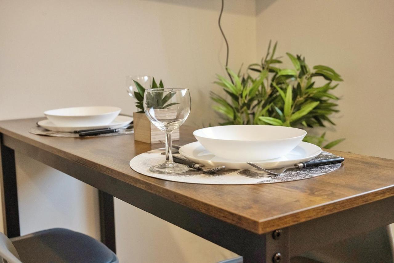 ❂ Les Logis De La Tremoille ❂ Cozy ❂ Netflix ❂ Lägenhet Thouars Exteriör bild