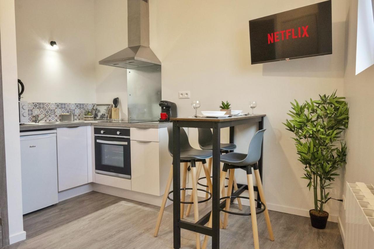 ❂ Les Logis De La Tremoille ❂ Cozy ❂ Netflix ❂ Lägenhet Thouars Exteriör bild