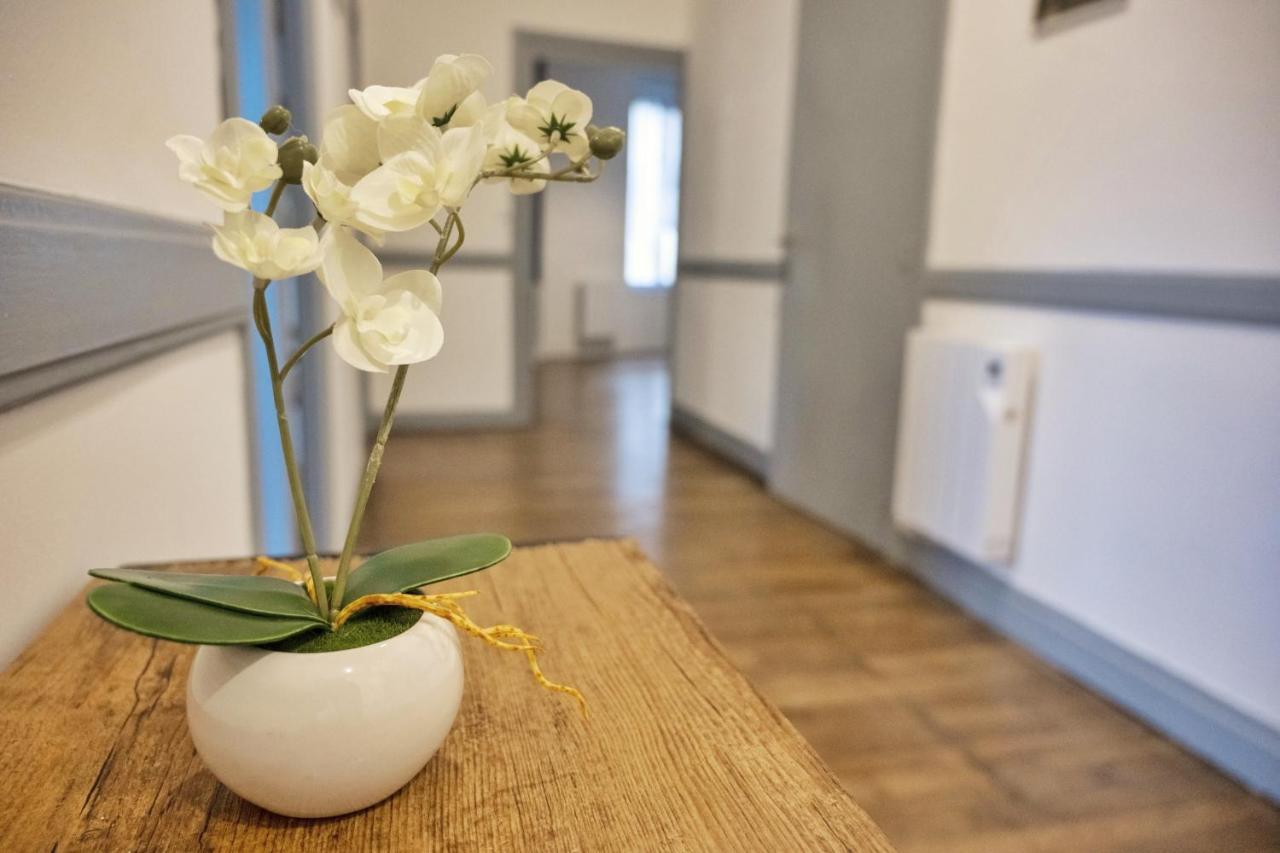 ❂ Les Logis De La Tremoille ❂ Cozy ❂ Netflix ❂ Lägenhet Thouars Exteriör bild