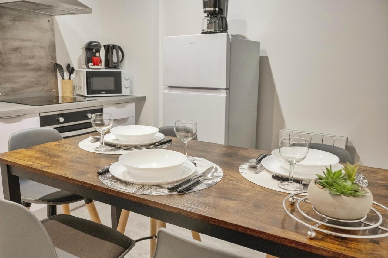 ❂ Les Logis De La Tremoille ❂ Cozy ❂ Netflix ❂ Lägenhet Thouars Exteriör bild